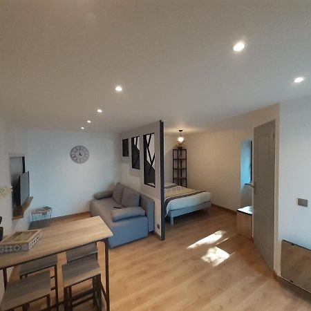 Studio Le Menascle Saint-Georges-de-Luzençon Kültér fotó