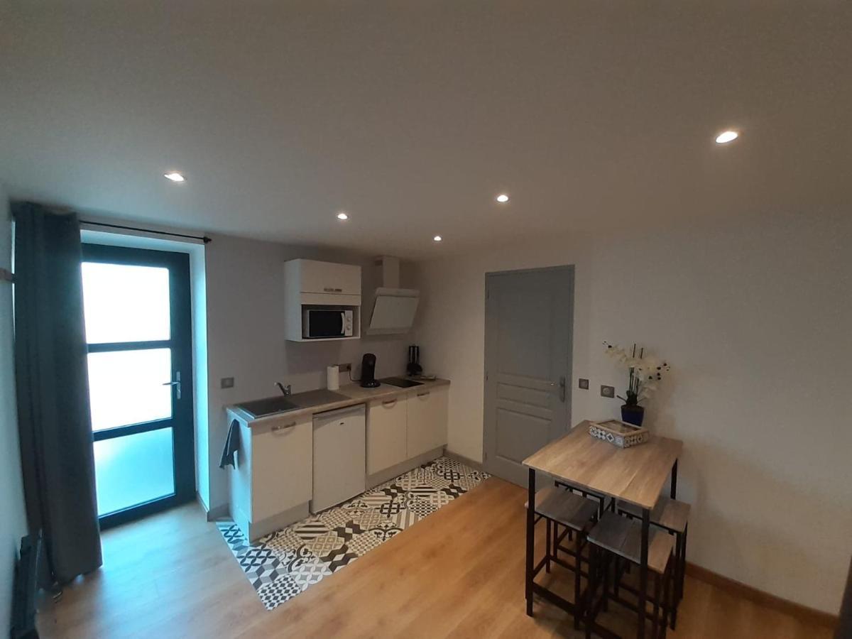 Studio Le Menascle Saint-Georges-de-Luzençon Kültér fotó